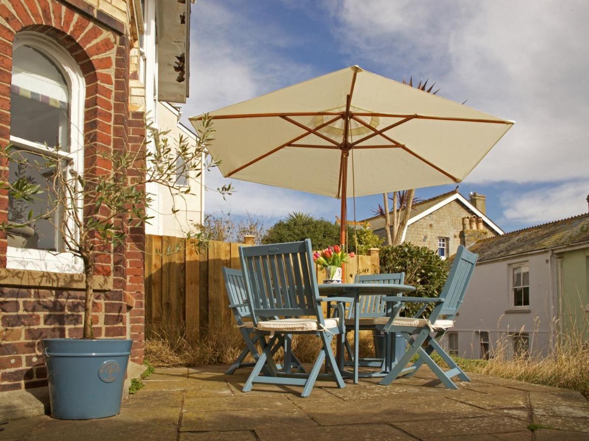 Aldford House - Housity