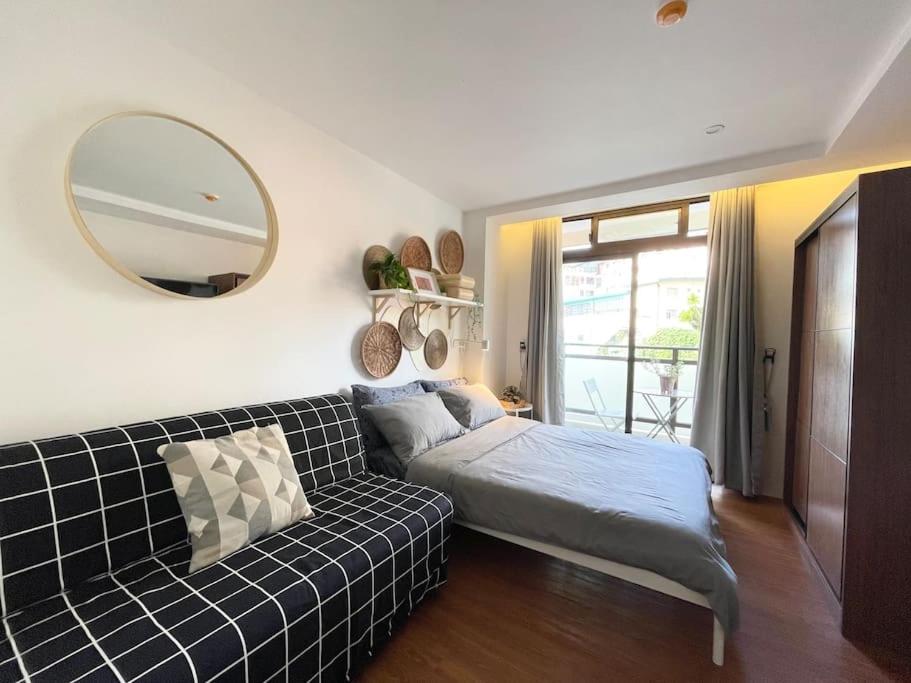 Suitetrails - Ikea inspired studio unit-walking distance
