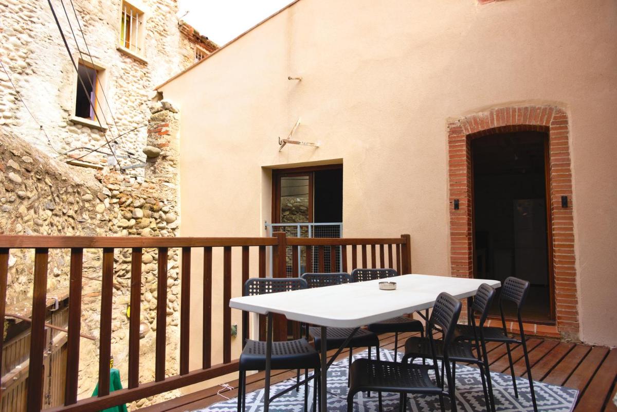 LA GRANGE - Maison ville historique 3 niveaux Patio & Terrasse - Housity