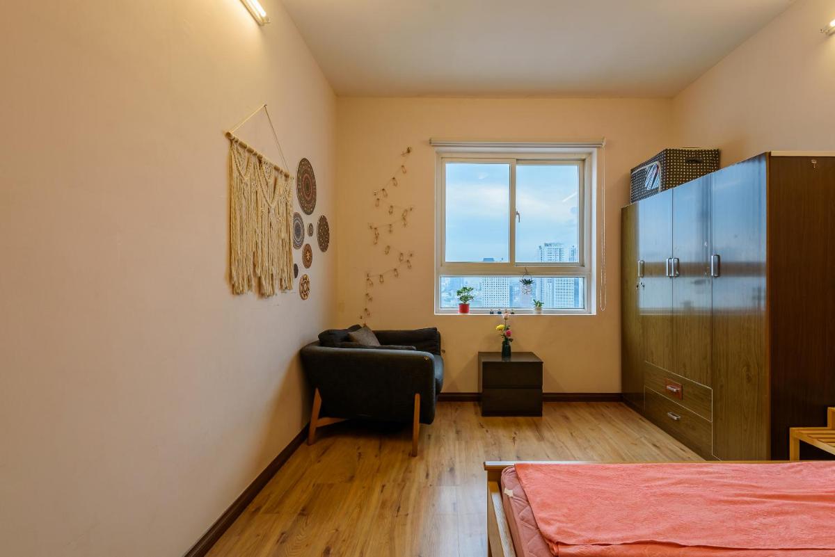 Suitetrails - Private room 1 in Nup Saigon Homestay
