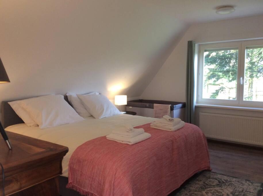 Getelodge - Private Family Country Lodge - Child and Pet friendly - Housity