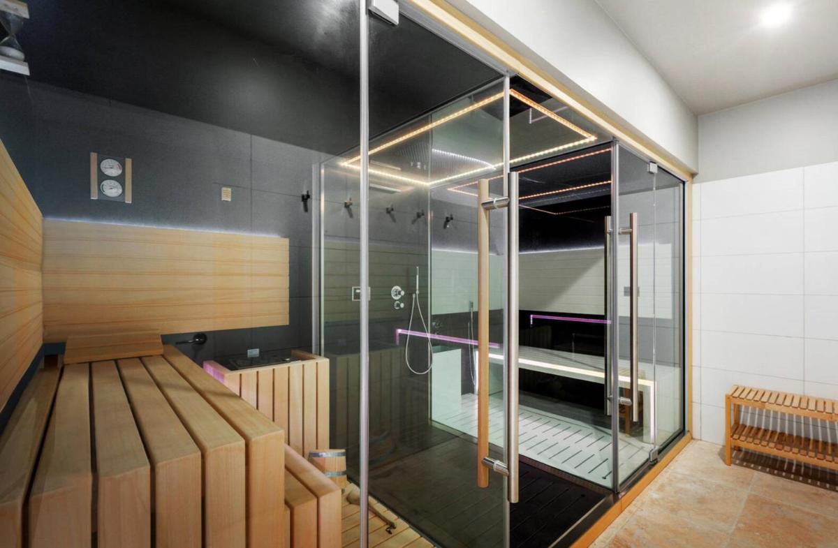 Eloquen style and elegance with easy access - Housity