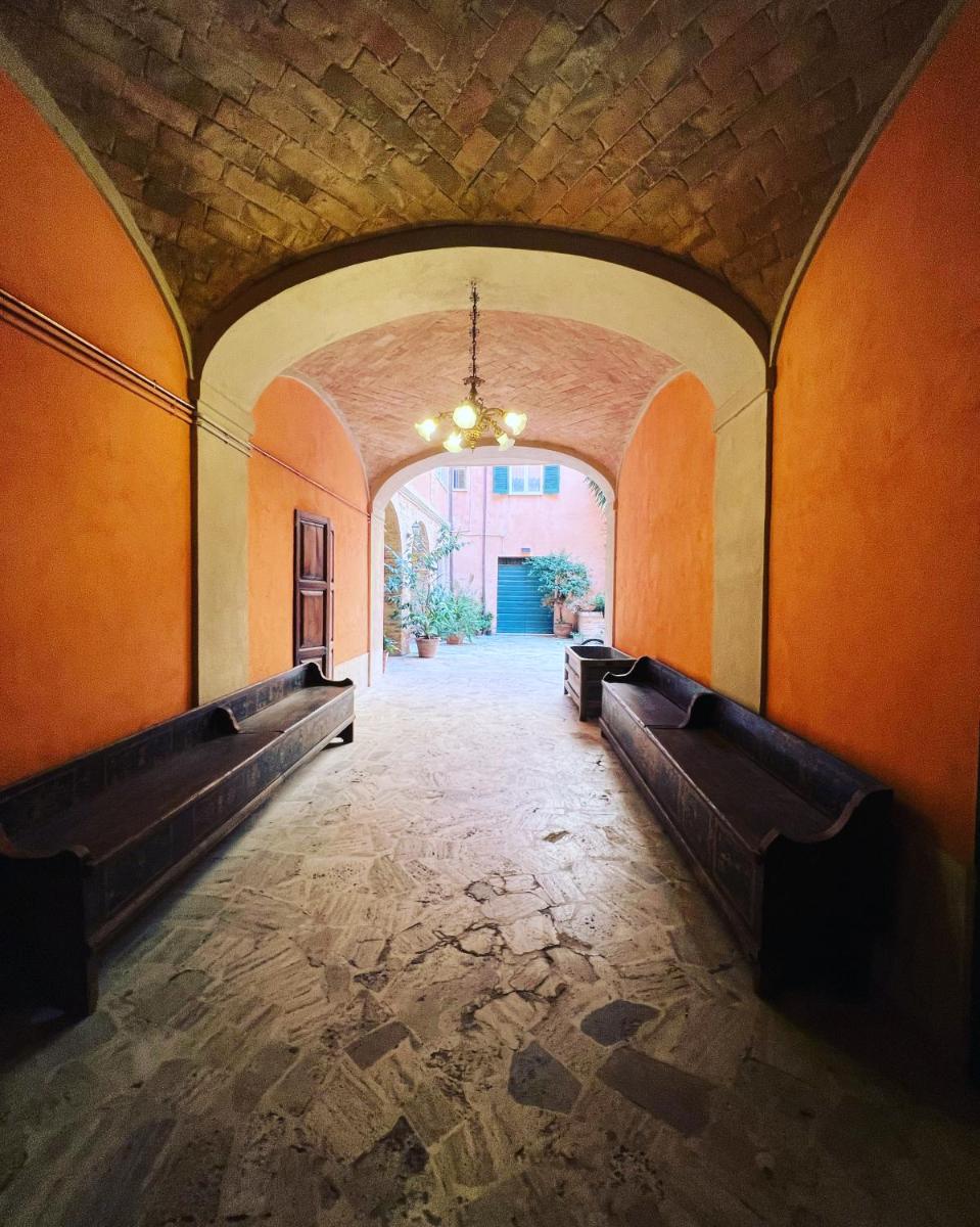 B&B letterario Palazzo Pistocchi - Hizvo