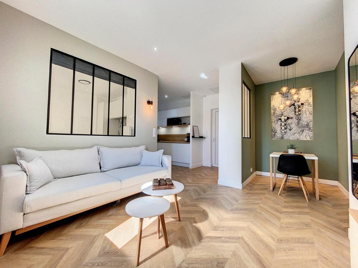 AppartChic - appartement standing - plein Centre & Parking privé - Housity