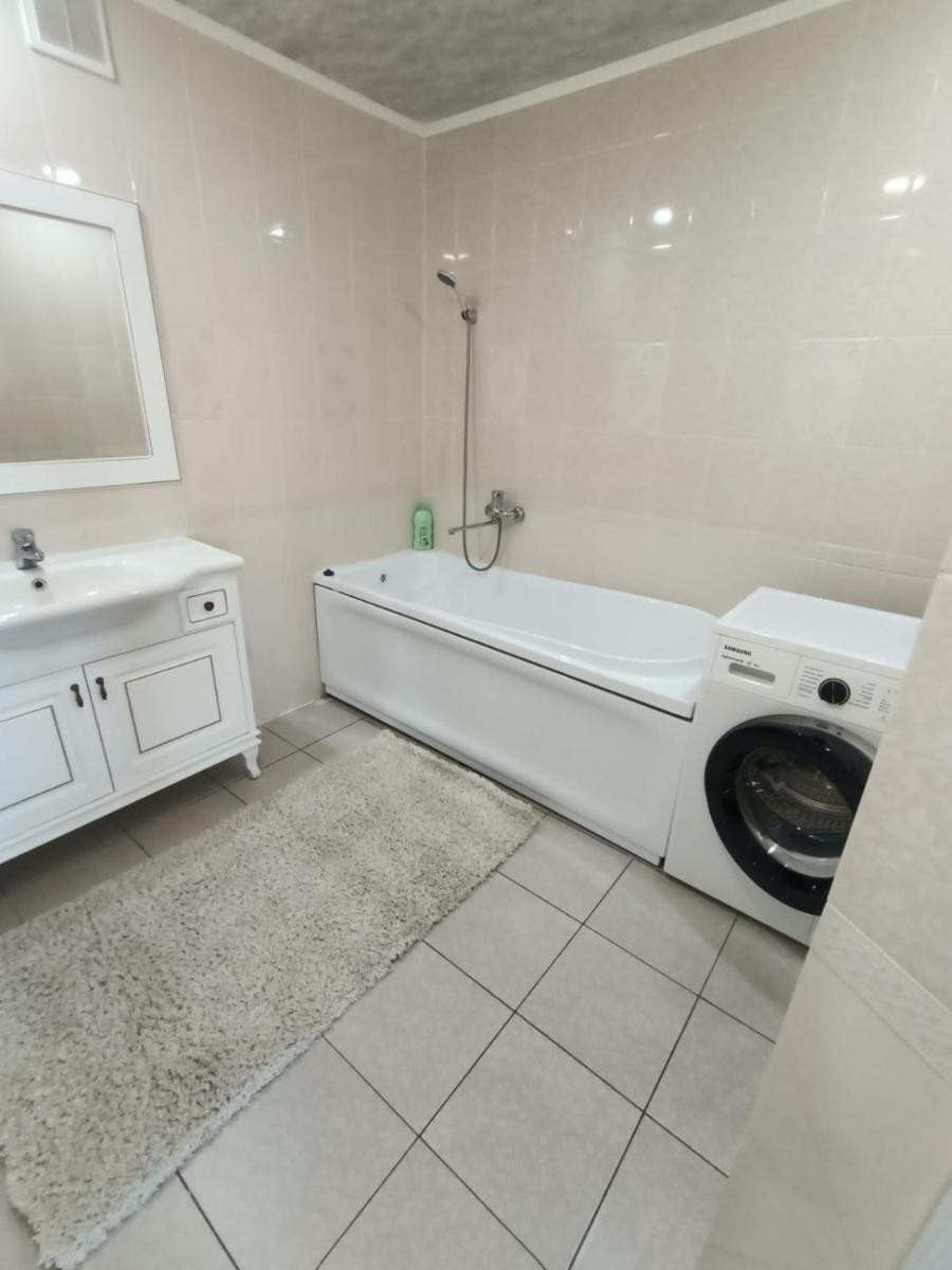 2-х комнатная квартира посуточно - Housity