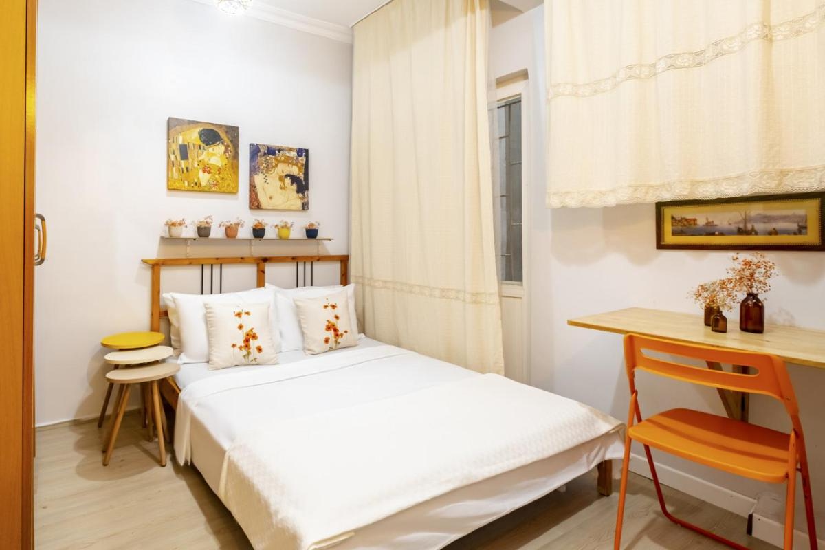 Flat near Taksim Square in Cihangir - Housity