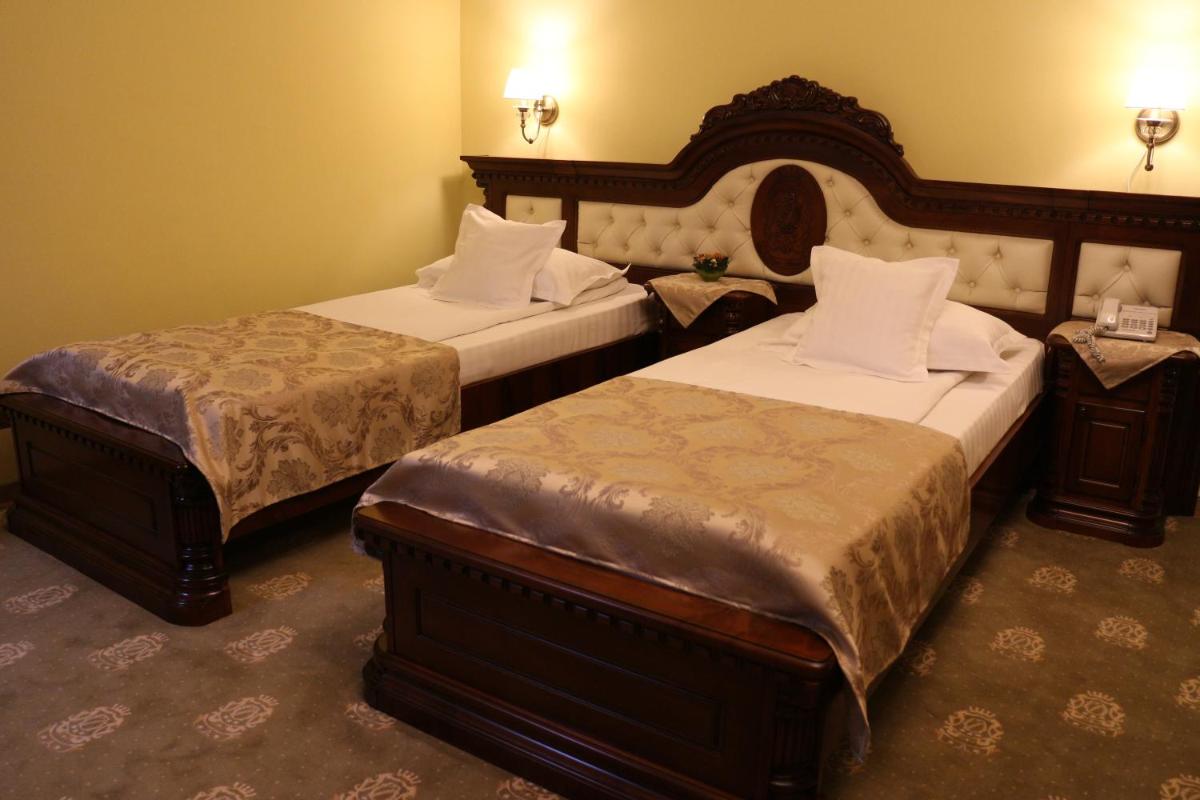 Hotel Astoria - Housity