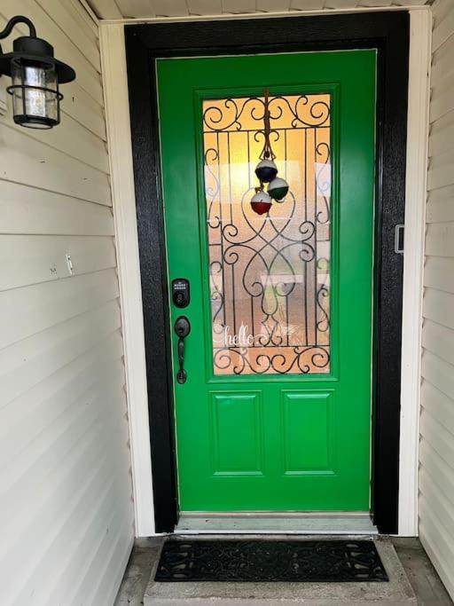 The LURE in Bridge City, TX - Housity
