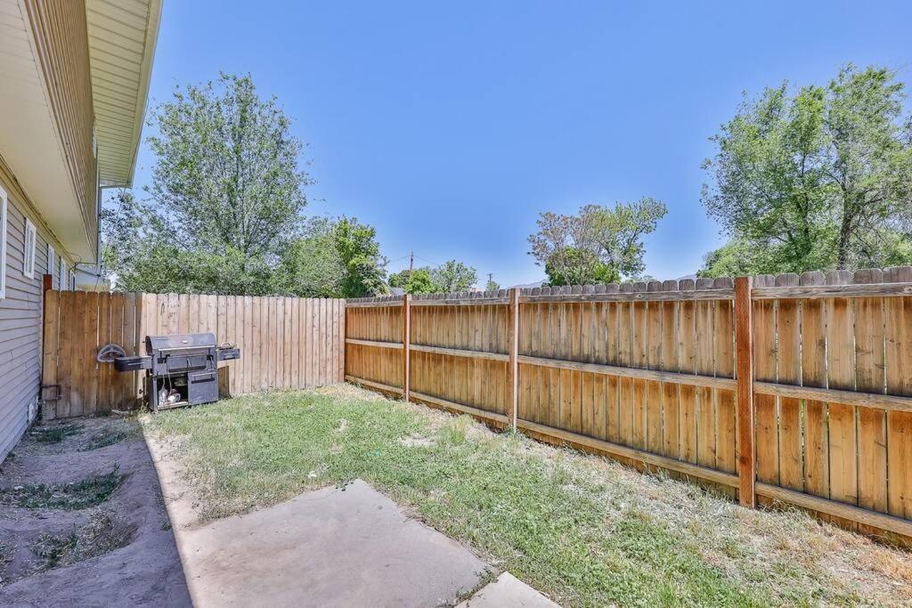 Renovated 3br/2.5ba Pied-à-Terre in Millcreek.. - Housity