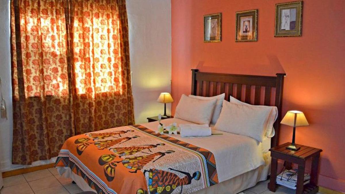 LILY Bed & Breakfast - Housity