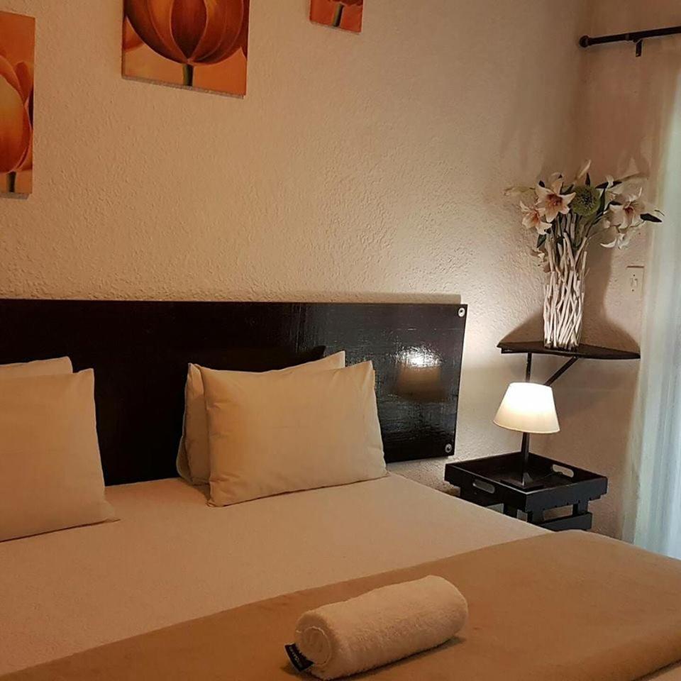 LILY Bed & Breakfast - Housity