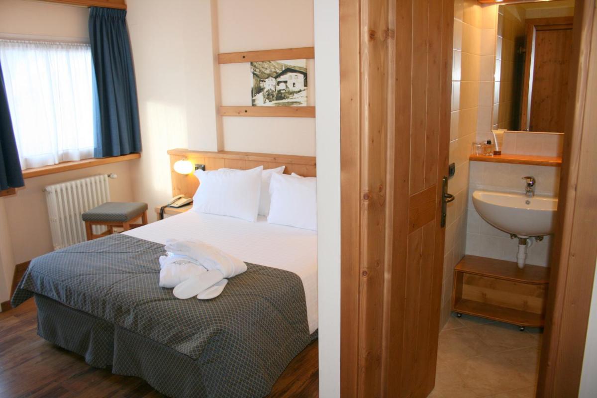 Hotel Larice Bianco - Housity