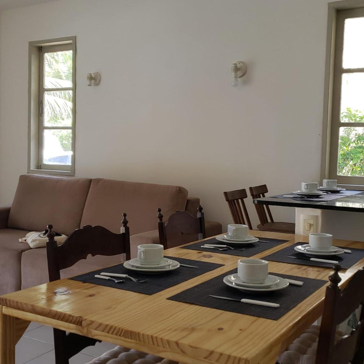 Suitetrails - Casa de campo agradável em condomínio com piscina