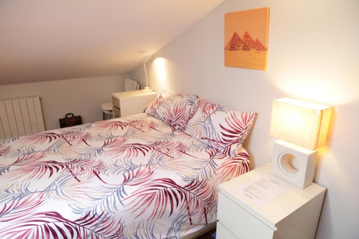 Habitación con baño, cerca de la playa - Housity