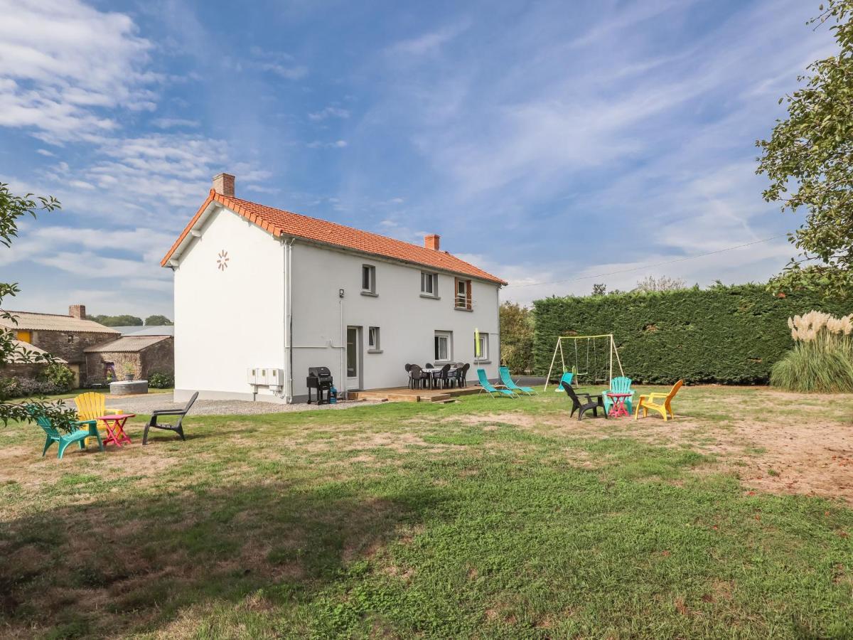 Gîte Touvois, 5 pièces, 8 personnes - FR-1-306-952 - Housity