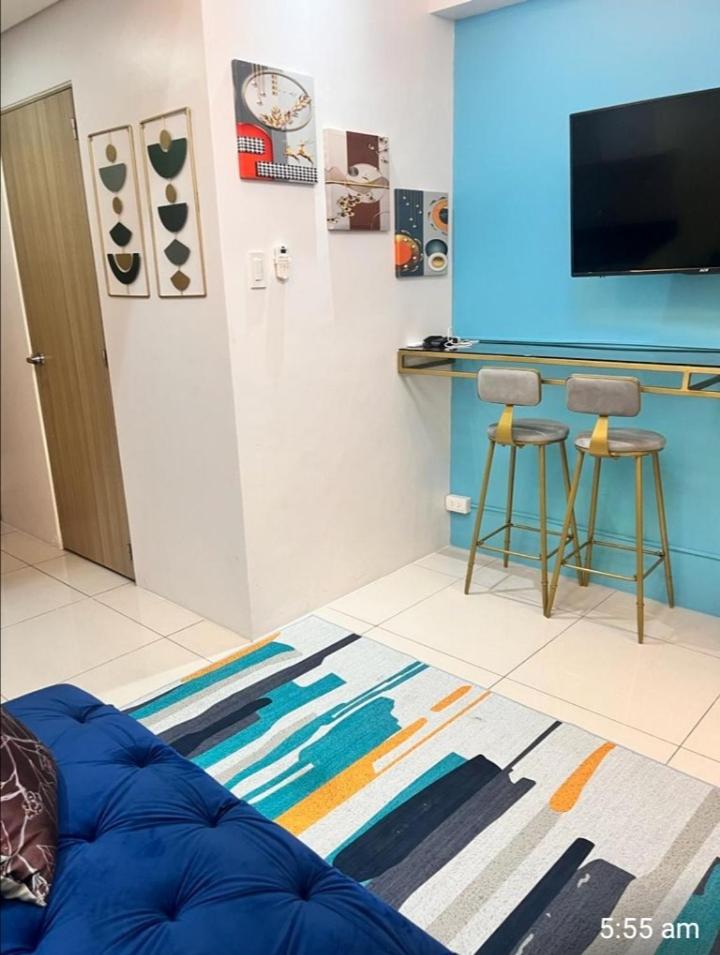 Breeze Staycation - Housity