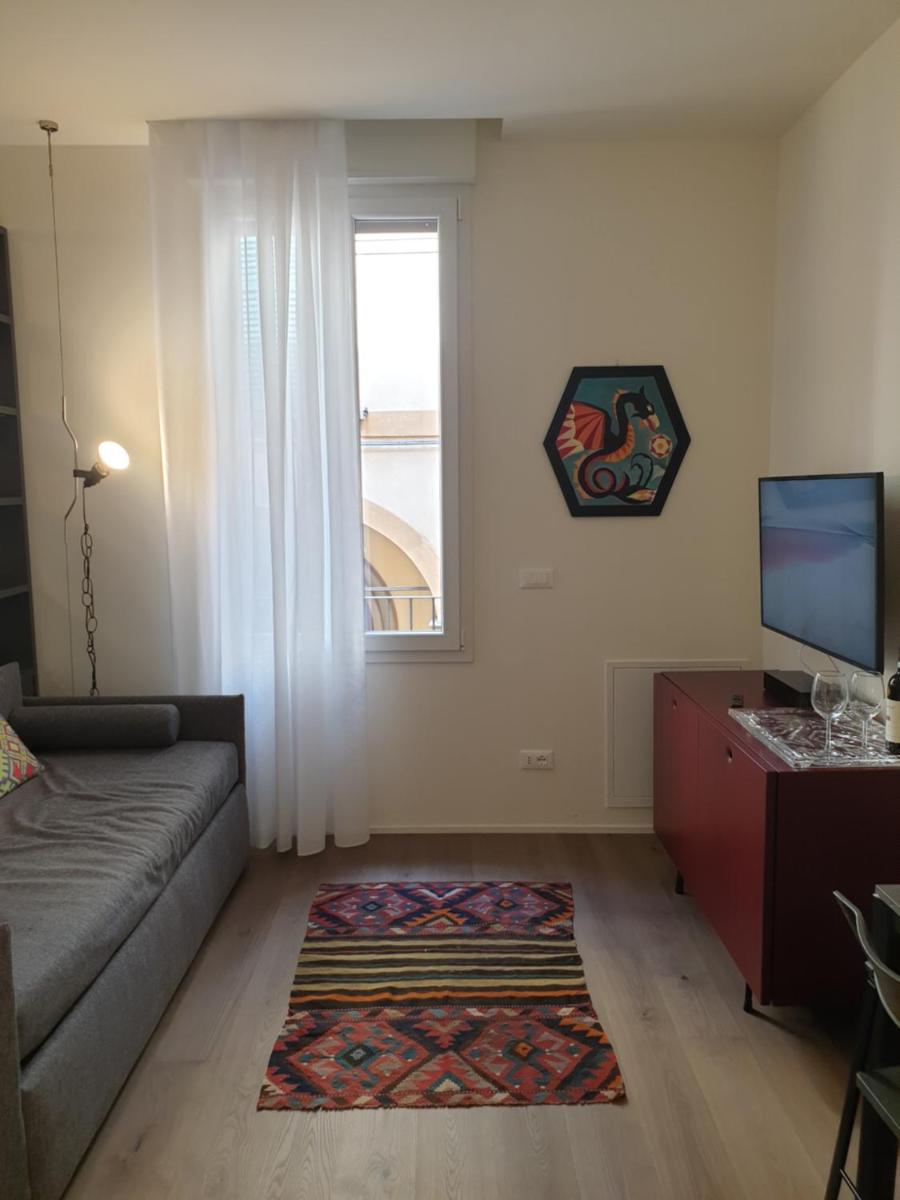 Saint George and the Dragon Suite - Hizvo