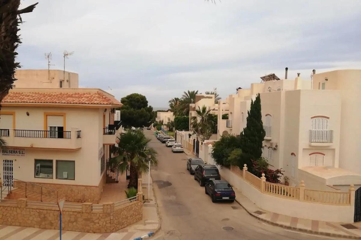 Apartamento en Carboneras a 150 metros de la playa - Housity