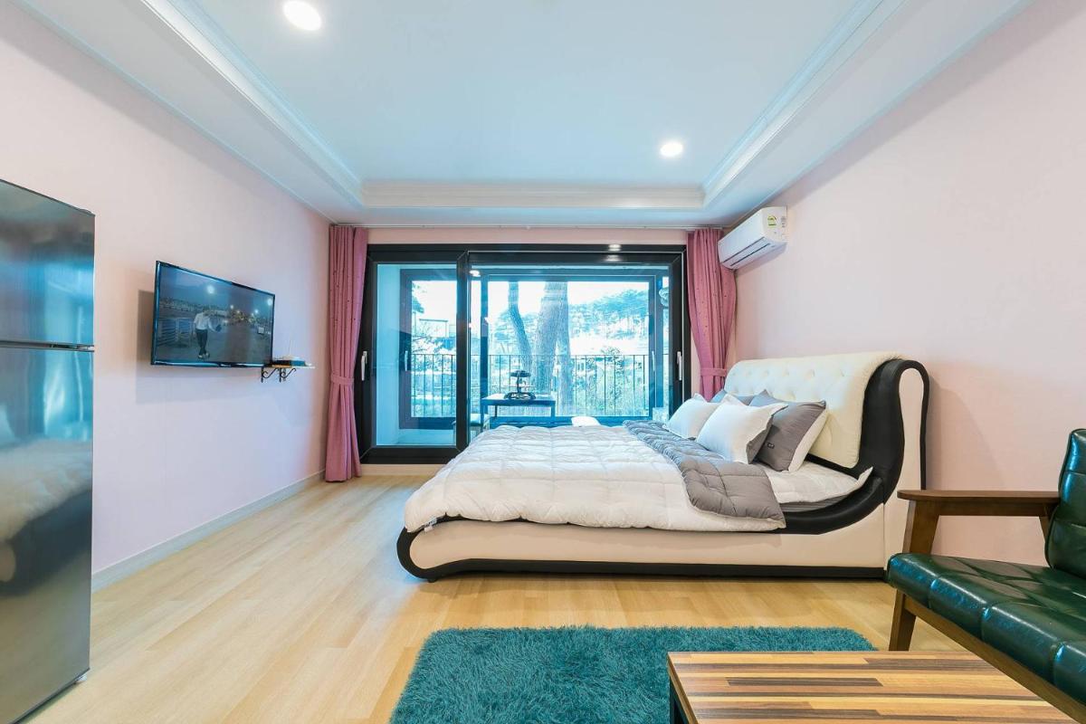 Gangneung Haesolnaeeum Pension - Hizvo