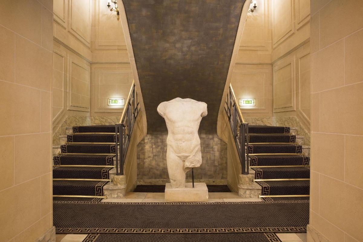 Photo de la galerie de l'établissement Hôtel Napoleon Paris, à Paris