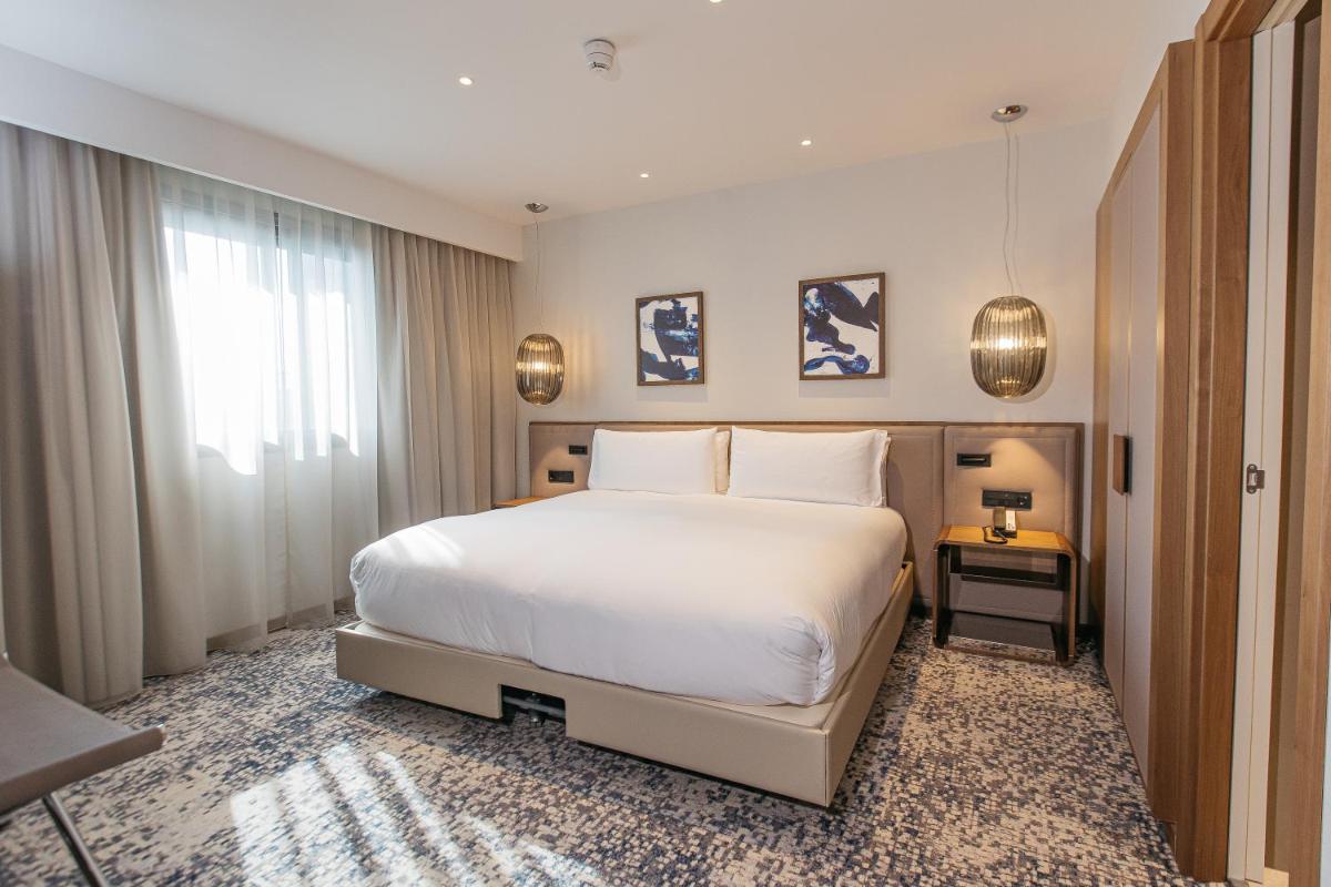 Cama o camas de una habitación en InterContinental Barcelona by IHG