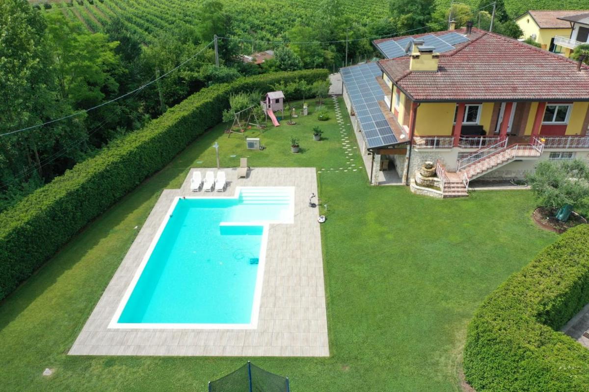 Wanderlust Apt in Villa con Piscina - 45 min Venezia - Zona Unesco - Housity