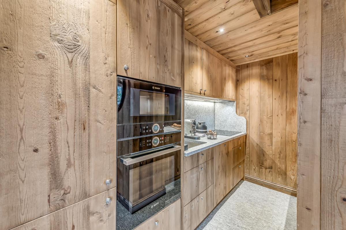 Cuisine ou kitchenette dans l'établissement Hotel & Spa Le Val d'Isère