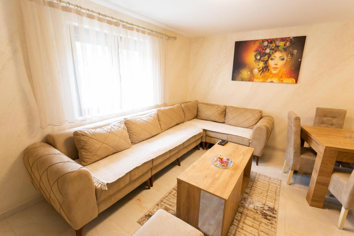 Vila Oaza mira Draganići - Housity