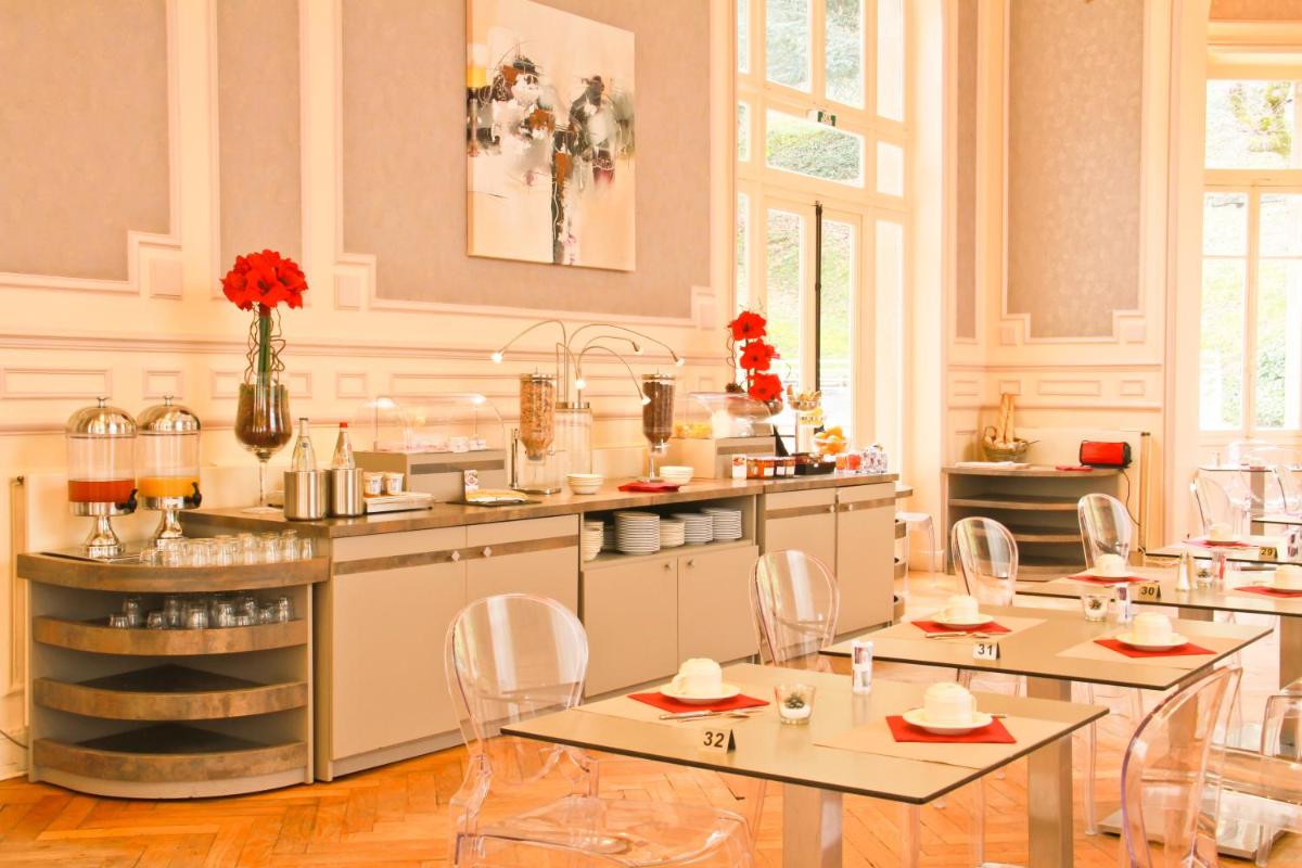 Restaurant ou autre lieu de restauration dans l'établissement Mercure Saint Nectaire - Spa & Bien-Être