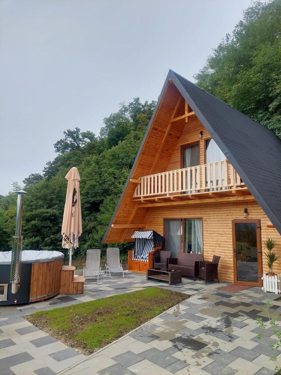 Hill House - Housity
