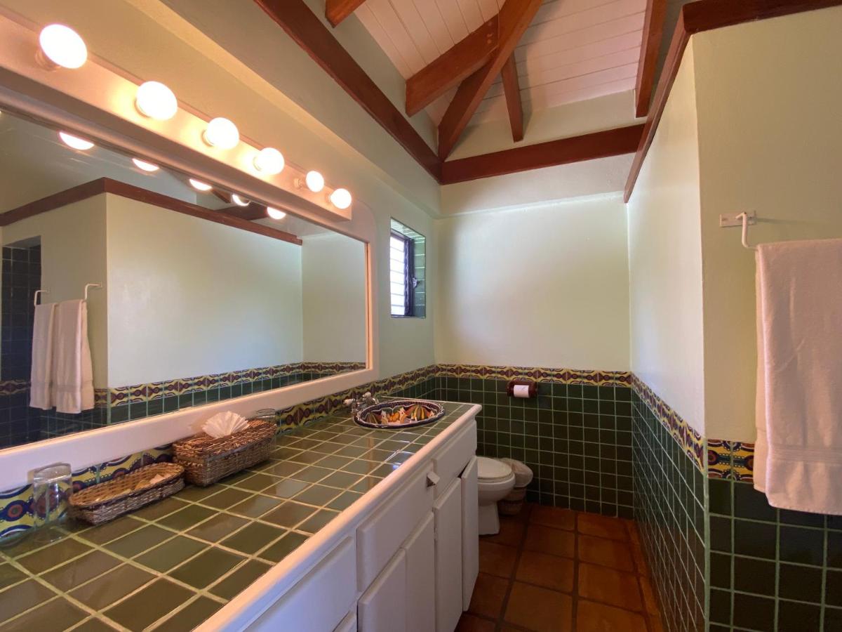 Tranquility Beach Suites - Housity