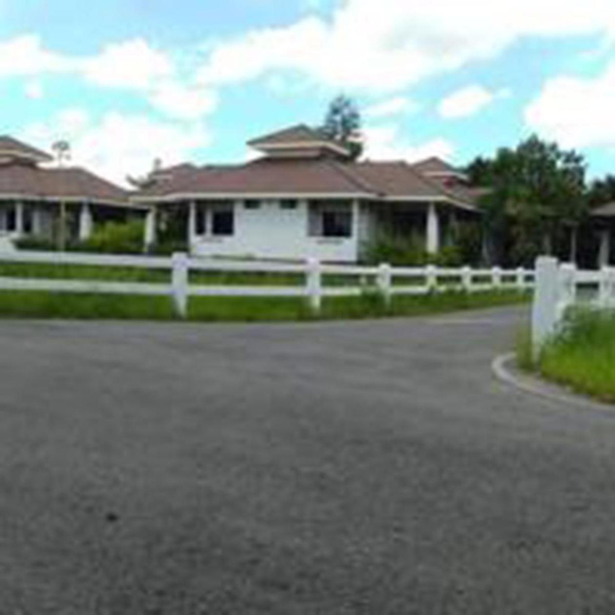 Tokyo Country Inn - Housity