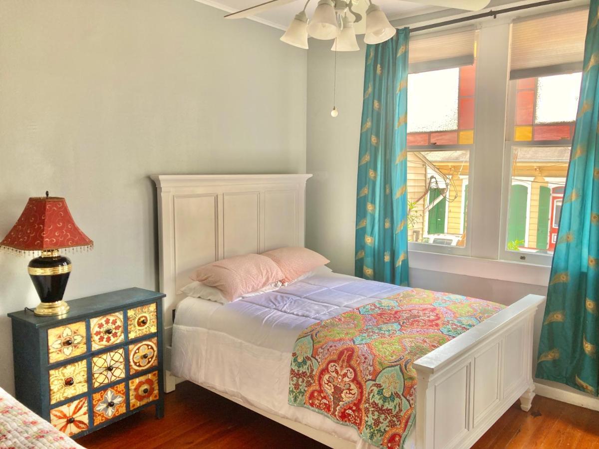 Madame Isabelle\'s House - Housity