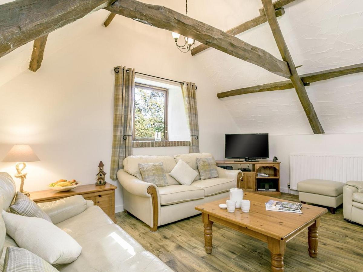 Cuckoo's Nest - UK13276 - Housity