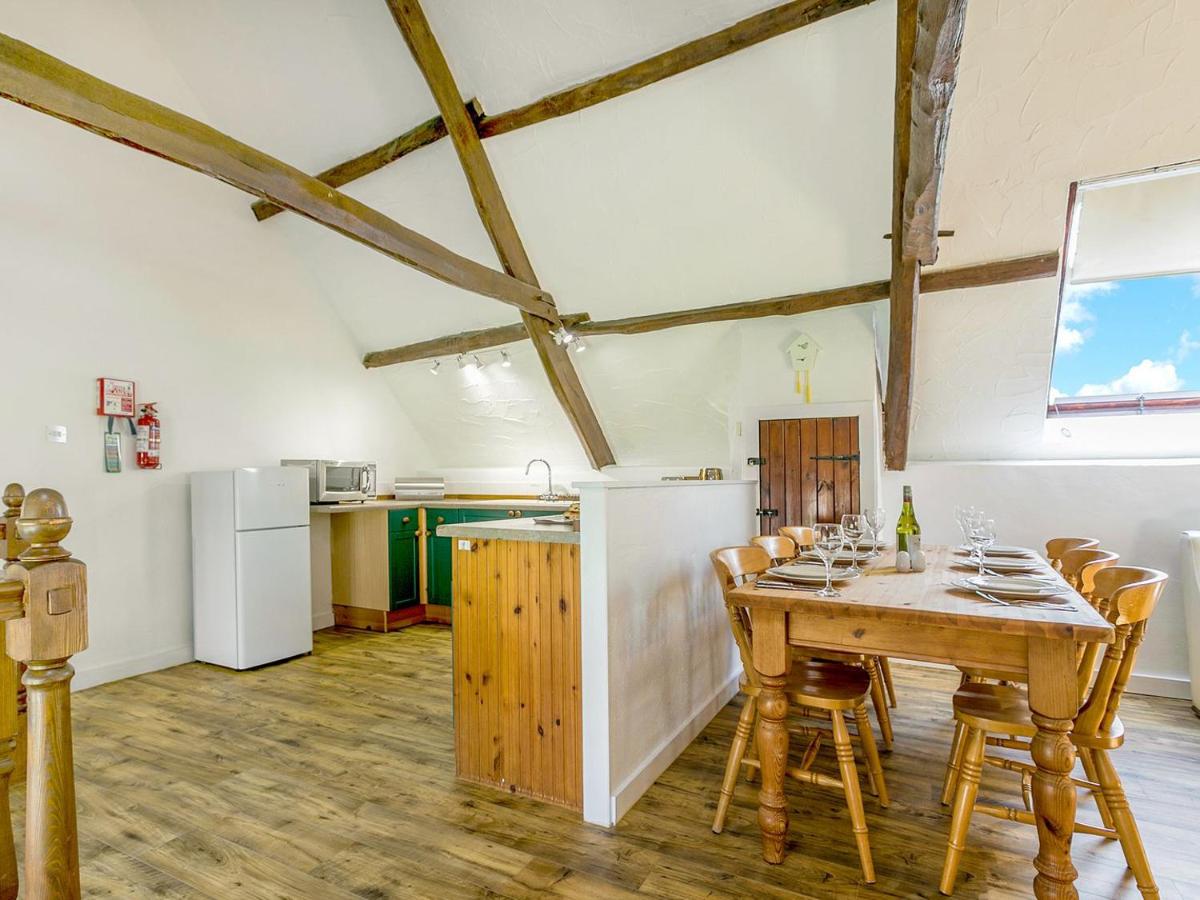 Cuckoo's Nest - UK13276 - Housity
