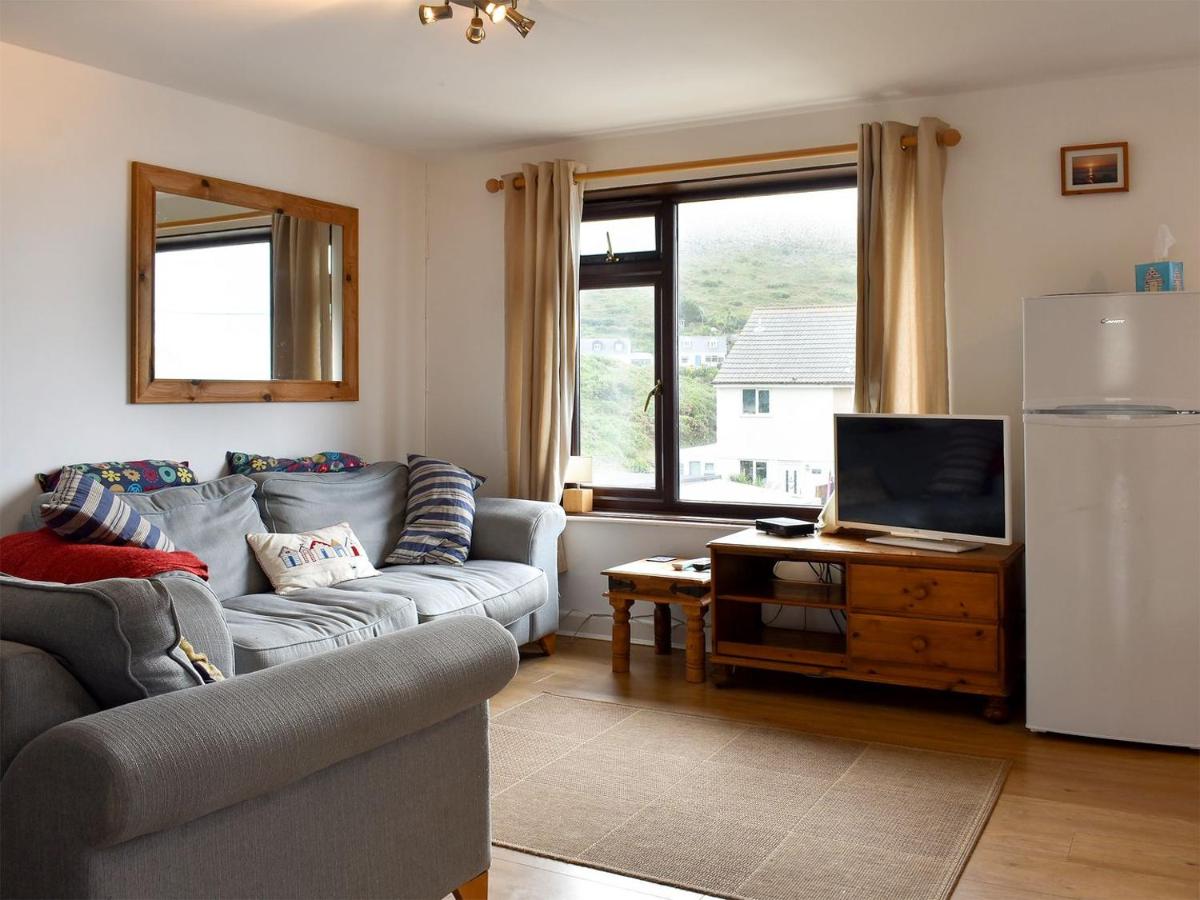 Driftwood - UK12557 - Housity