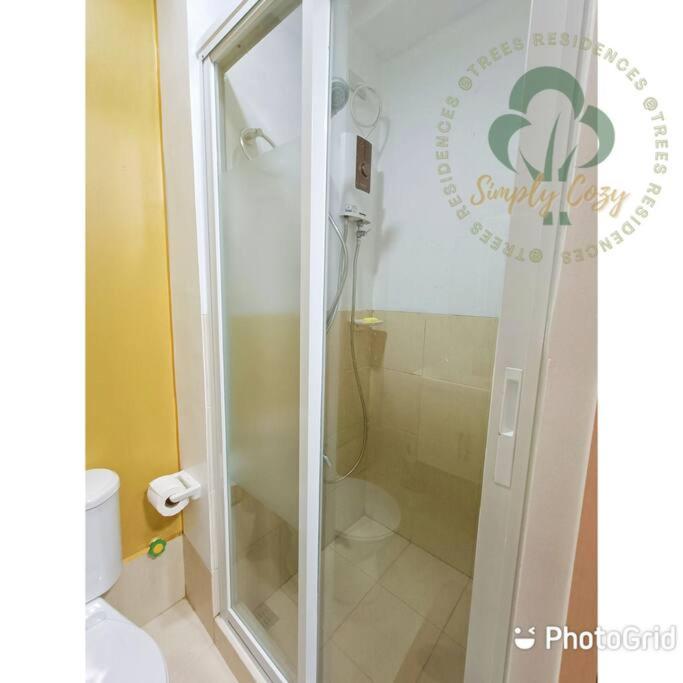Simply COZY at Trees Residences 1 Br with Balcony - Housity