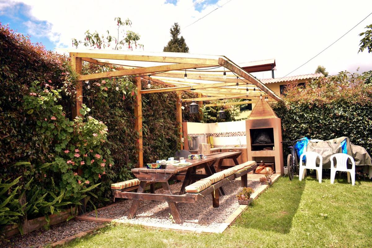 Acogedora Cabaña En Tabio con zonas verdes y BBQ - Housity