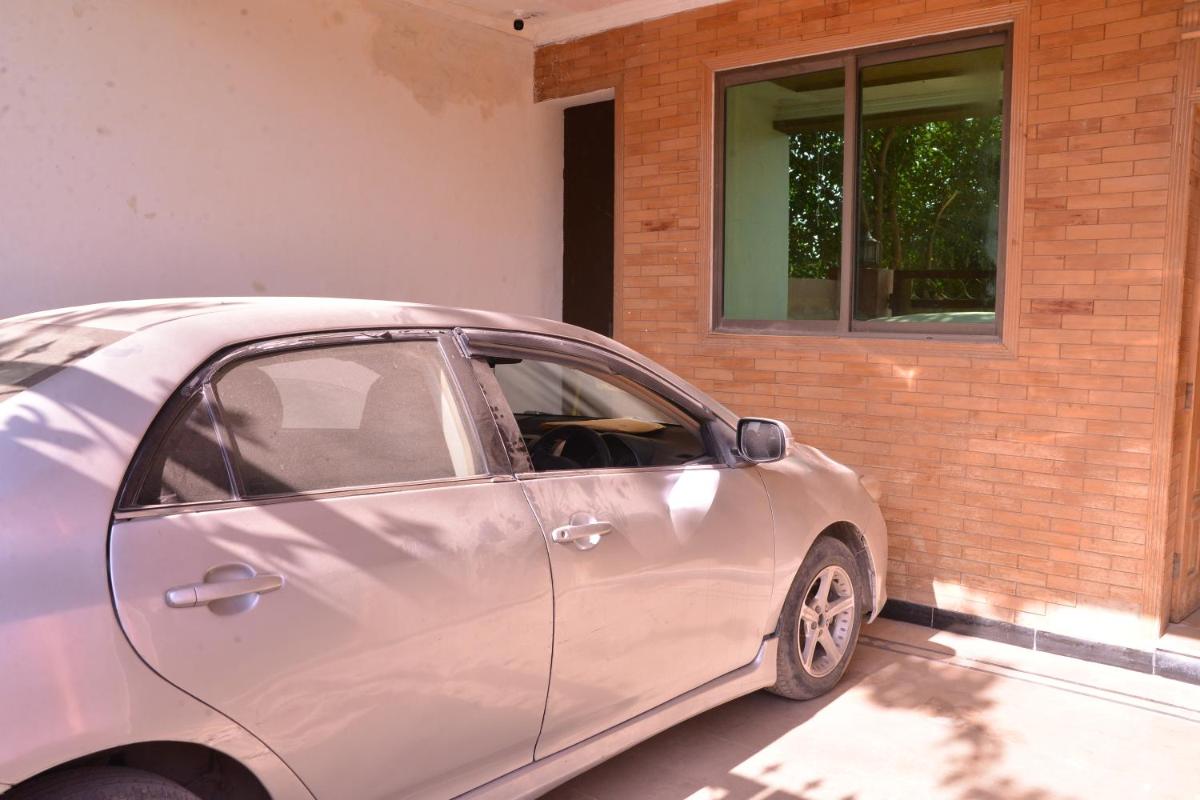 Redbury Guesthouse - Housity