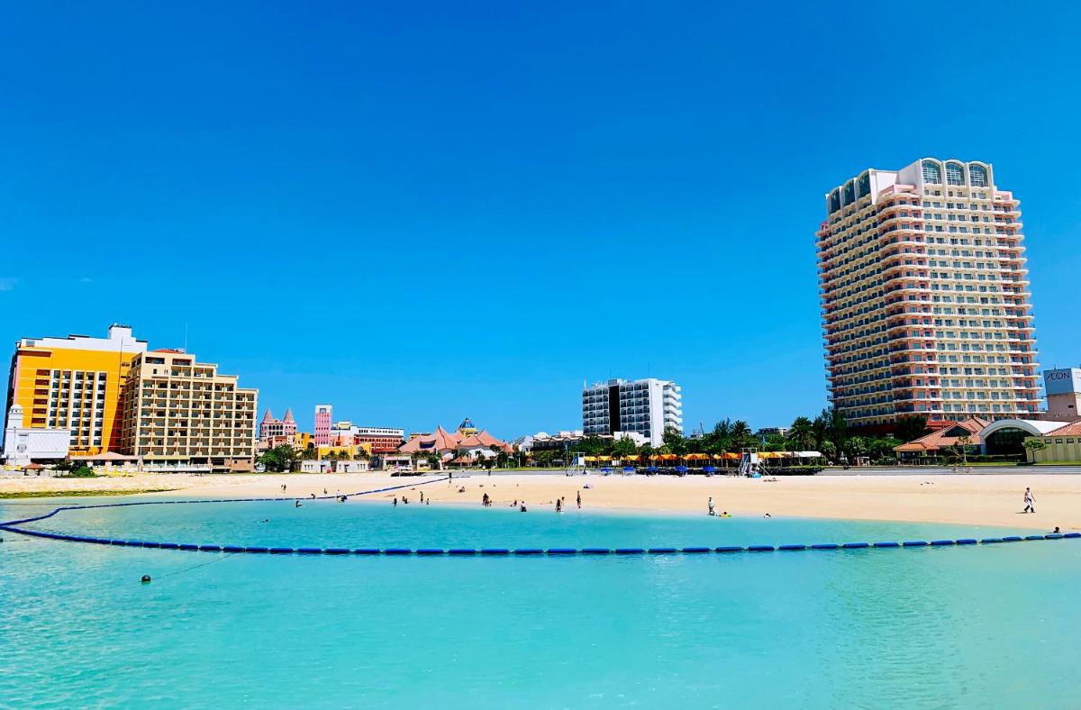 Sunset Beach House - Housity