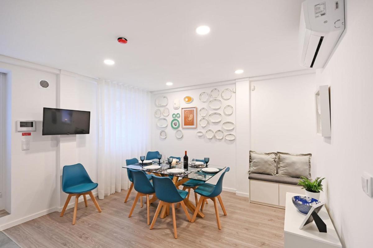 Travessa House T2 Porto Center - with 2 bedrooms - by Guest SPA - Housity