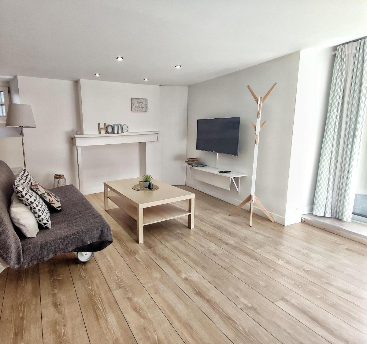Le Bigourdan et son Jacuzzi - Housity