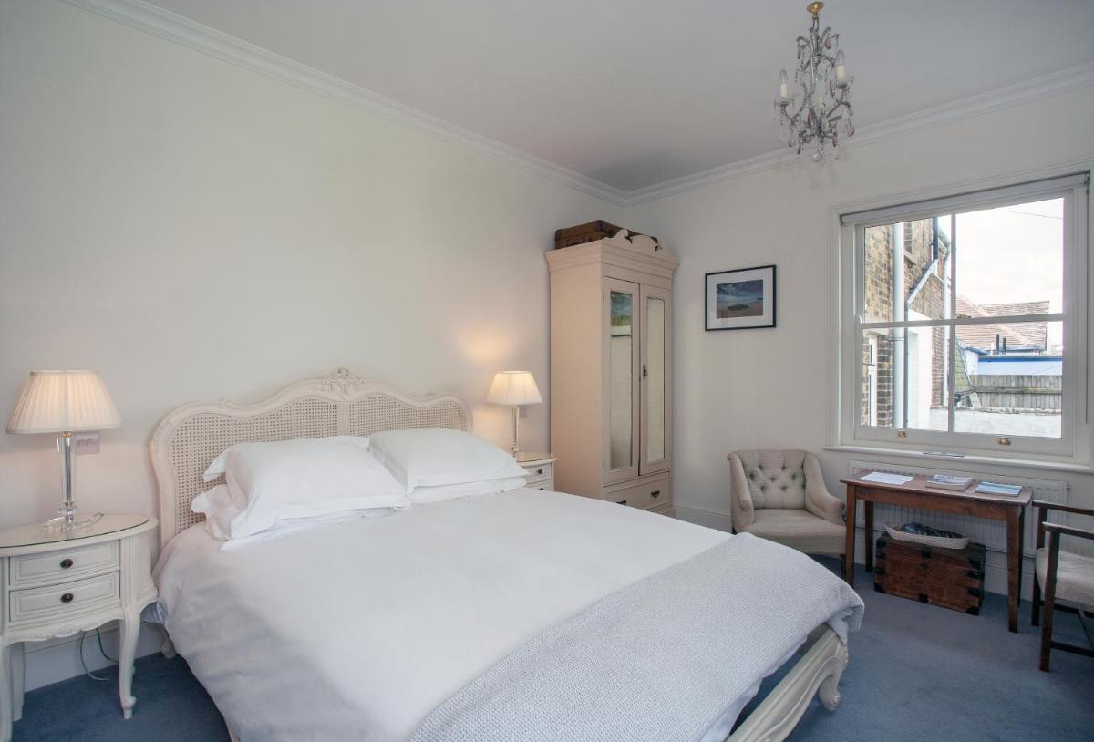 Bear's Well Guest House - Housity