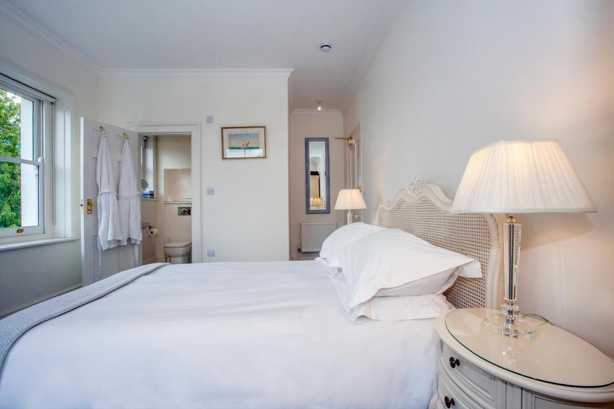 Bear's Well Guest House - Housity