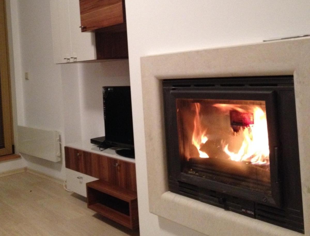 Roy's Apartment in St John Park - Housity