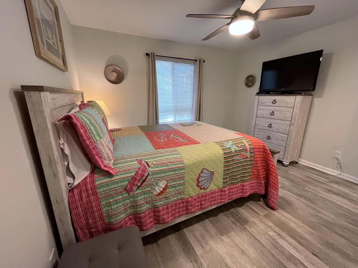 Heron Pointe D-7 by Palmetto Vacations - Housity