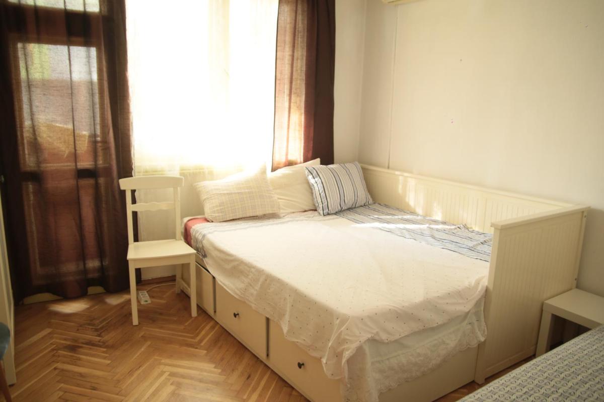 Elie's Home - Housity