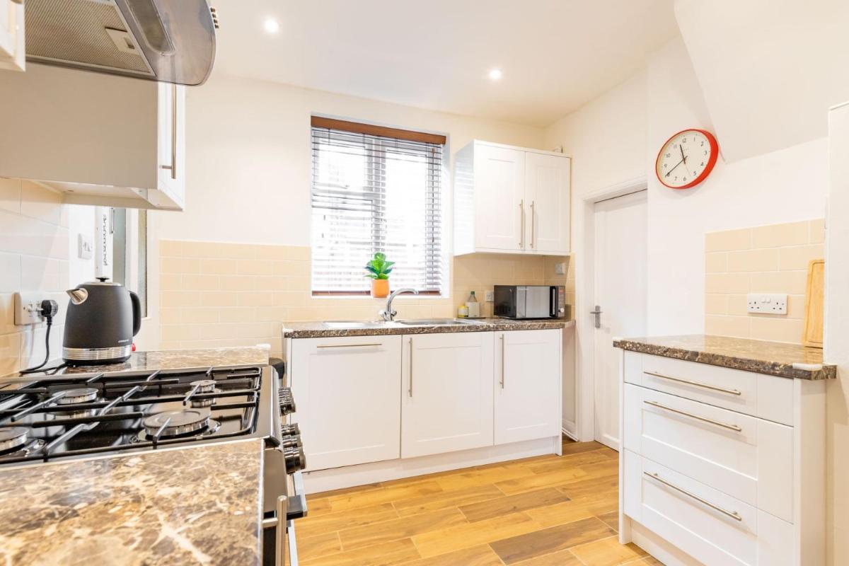 Host & Stay - St Clements House - Housity