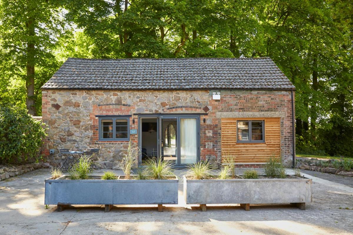 The Old Stables - Housity