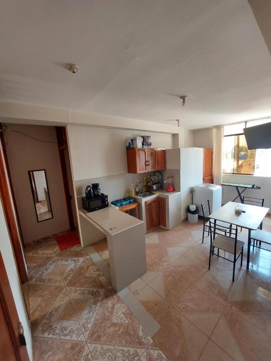 Apartamento completo de 2 habitaciones con baños privados - Housity